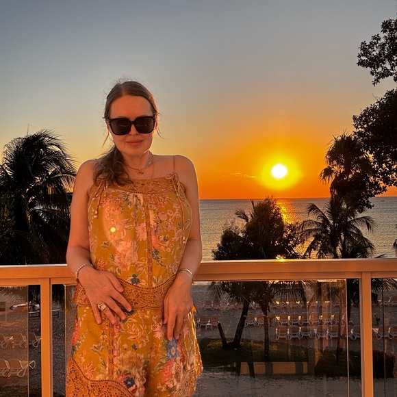 Meet your Posher, Inna - Picture 3 of 8